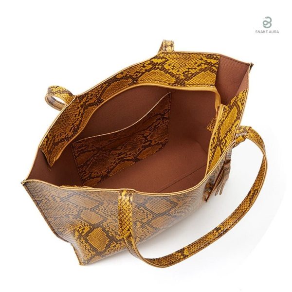 Sac à main serpent, teinte jaune vive pour un style unique