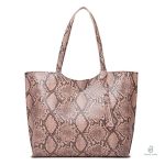 Sac cabas serpent rose élégant et tendance pour un look moderne