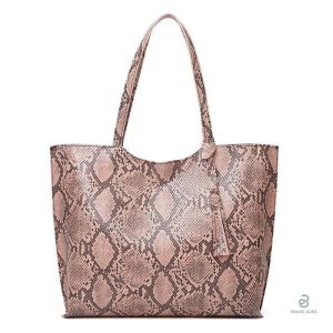 Sac cabas serpent rose élégant et tendance pour un look moderne