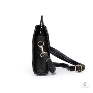 Accessoire mode serpent noir, pratique et chic pour au quotidien